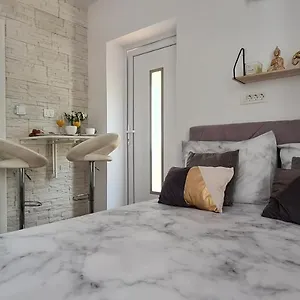 Studio Apartman Grzetic Silo (Krk)