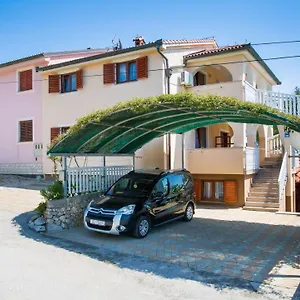 Apartman Branko, Šilo